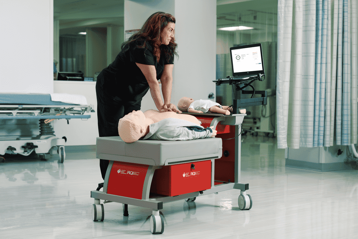 Doctor using RQI Station